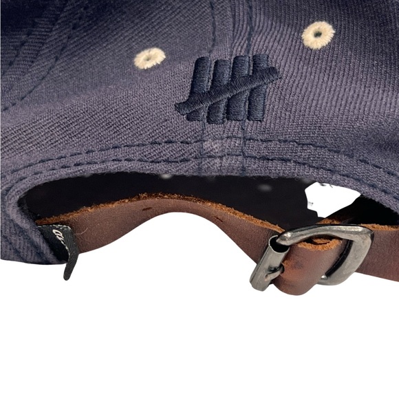Selling an older “Undefeated” Brand Cap - Picture 2 of 2